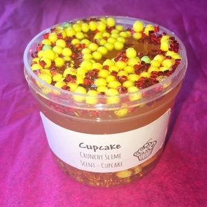 6 oz Cupcake Crunchy Slime